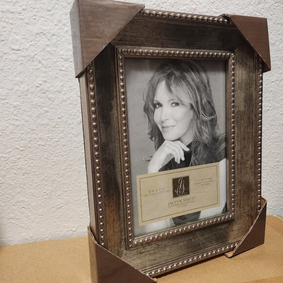 NEW Jaclyn Smith 5x7 5" x 7" Picture Frame Home Decor Wall Photo Display Display - Picture 7 of 10